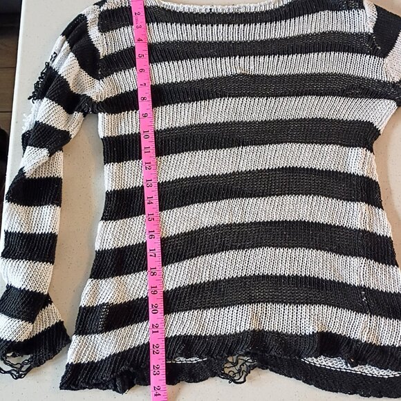 Distressed Striped Sweater Grunge Punk Knit Top Shredded Black White (Fits M) - Picture 13 of 13